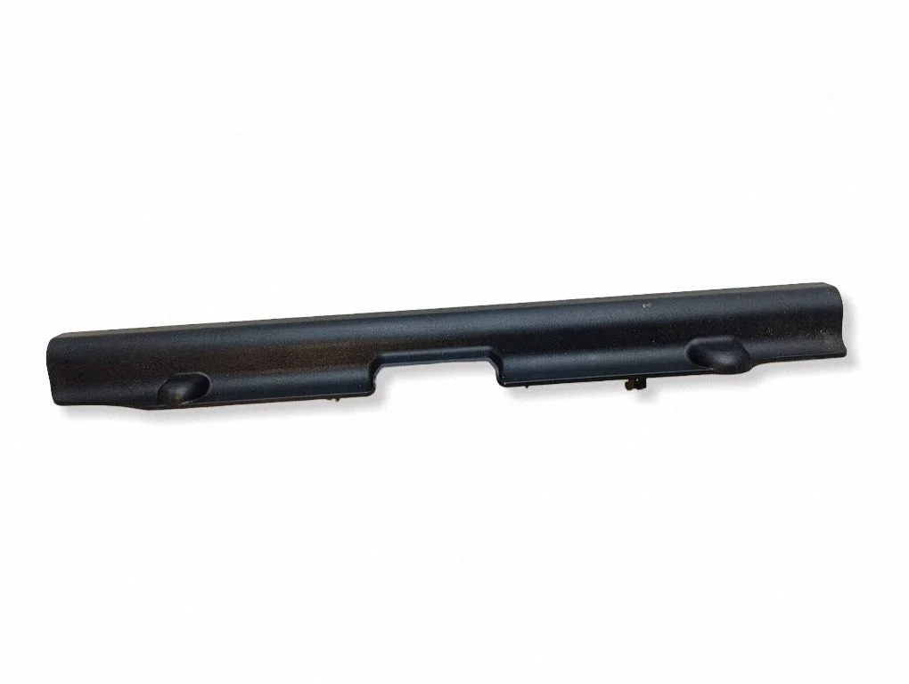 Osłona prowadnicy fotela pasażera – BMW Seria 3 F30 F35 F31 (2012-2018)