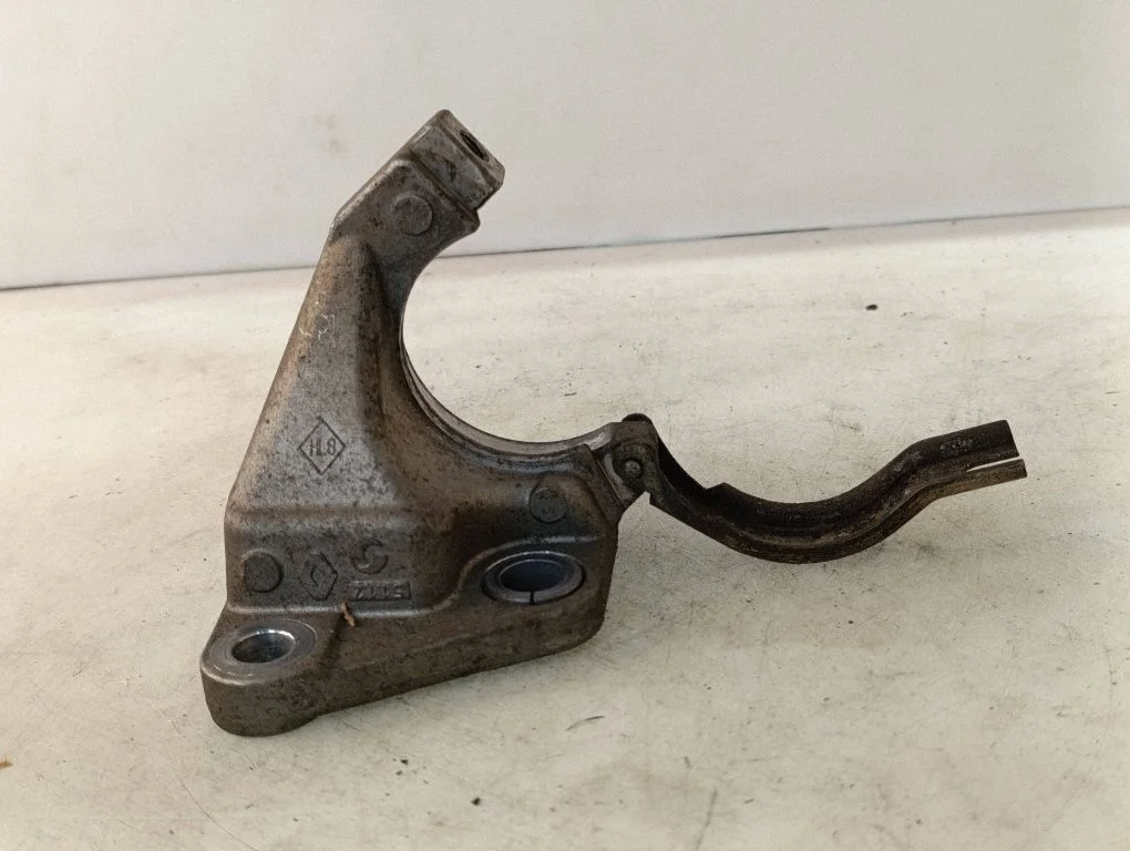 Driveshaft support bearing bracket – Renault Scenic III - Grand scenic III (2009-2016)