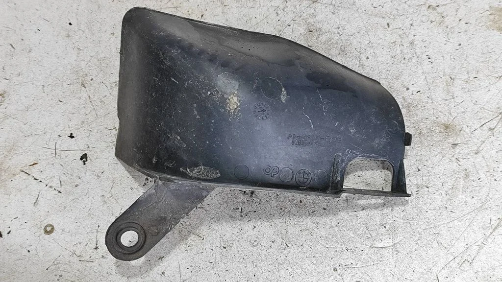 Osłona podwozia pod zderzakiem tylnym – BMW X5 E53 (1999-2006)