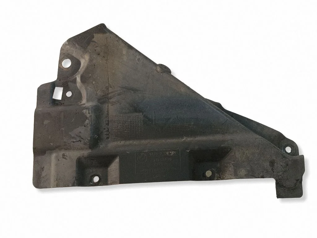 Osłona podwozia przednia – BMW Seria 3 E90 E91 (2005-2012)