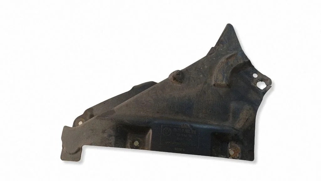 Osłona podwozia przednia – BMW Seria 3 E90 E91 (2005-2012)