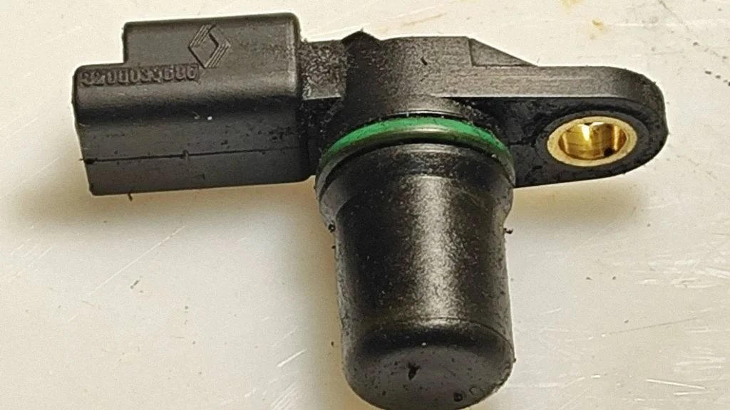 Crankshaft position sensor – Nissan Qashqai+2 (2008-2010)