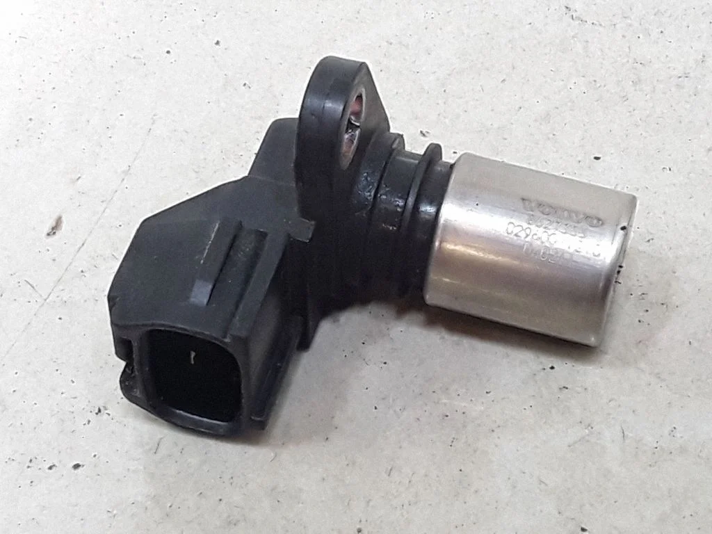 Crankshaft position sensor – Volvo V50 (2004-2007)