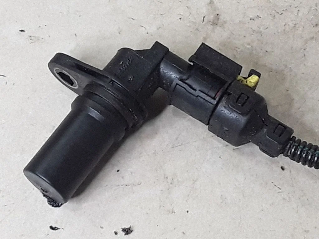 Crankshaft position sensor – Opel Corsa D (2006-2014)
