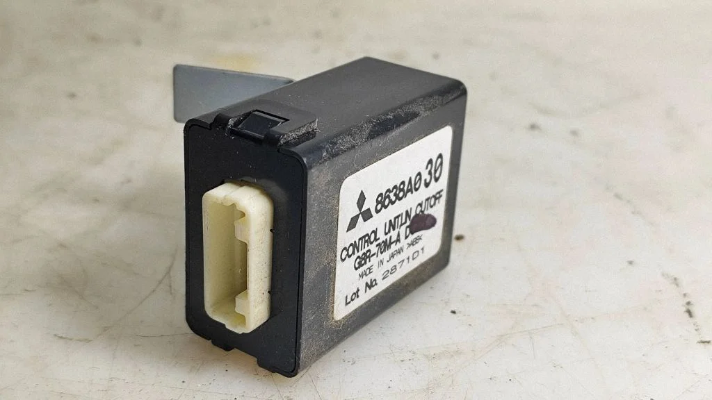 Immobilaiseri juhtplokk 8638A030