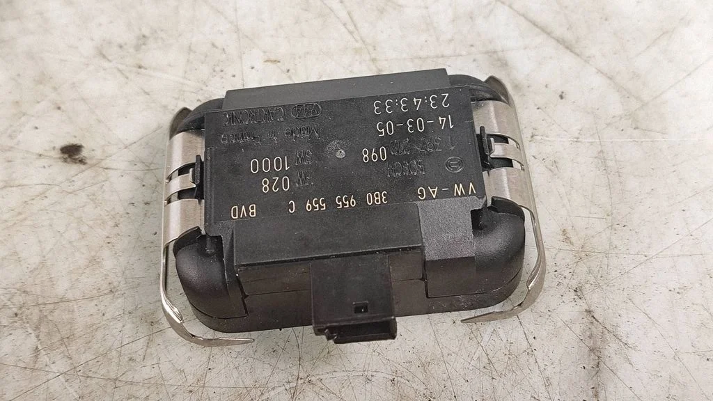 Rain sensor – Volkswagen Phaeton (2002-2016)