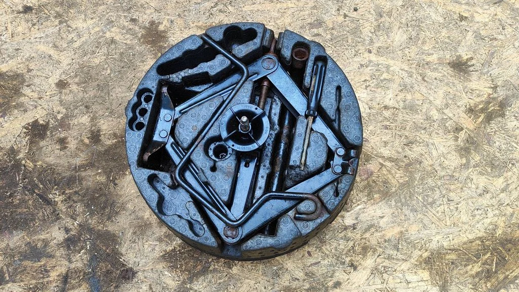 Lift Jack – Opel Astra H (2004-2012)