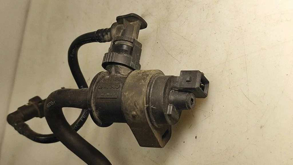 Electromagnetic valve – Volvo V50 (2004-2007)