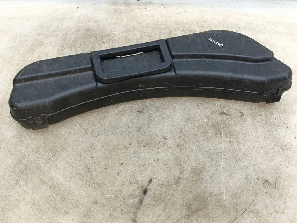 Tool box – Seat Exeo (3R) (2008-2013)
