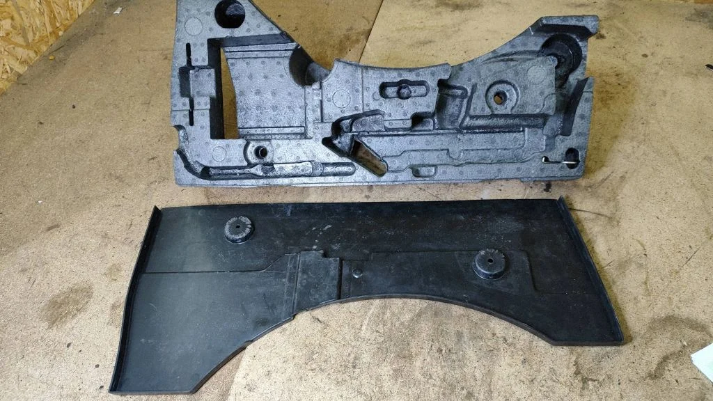 Tool box – Volkswagen Passat CC (2008-2016)