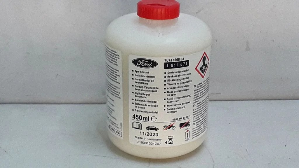 Tire air pump compressor – Ford Focus C-MAX (2003-2010)