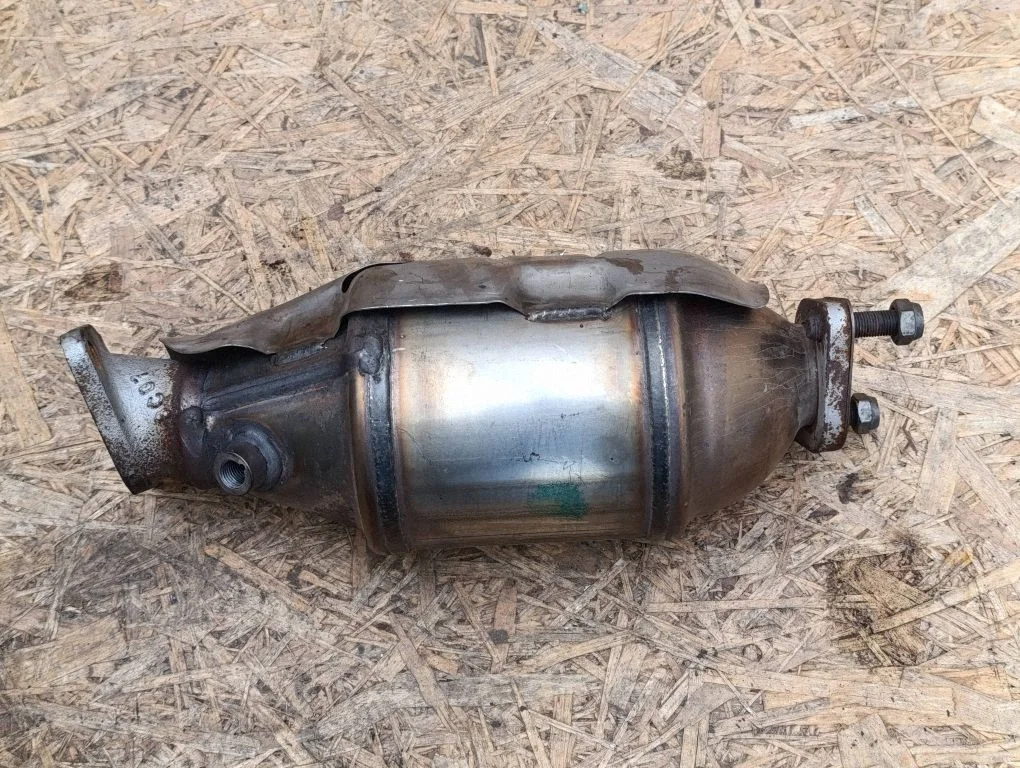 Katalüsaator/ FAP/DPF tahkete osakeste filter – Hyundai Bayon (2021-)