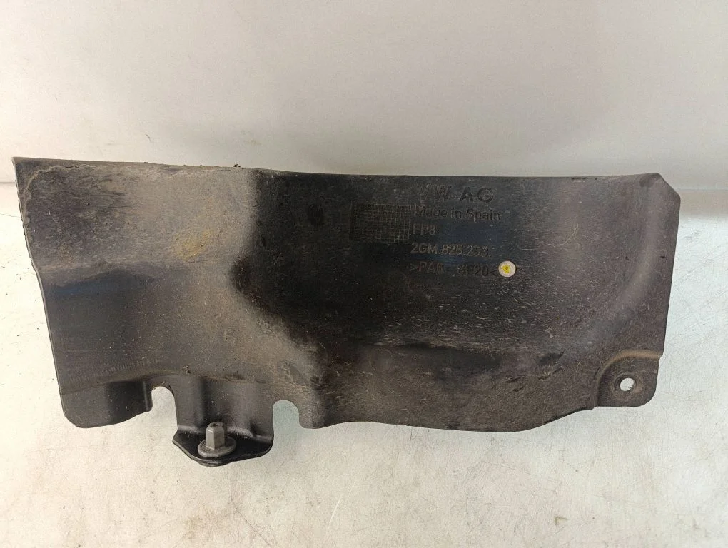 Muu kereosa 2GM825253