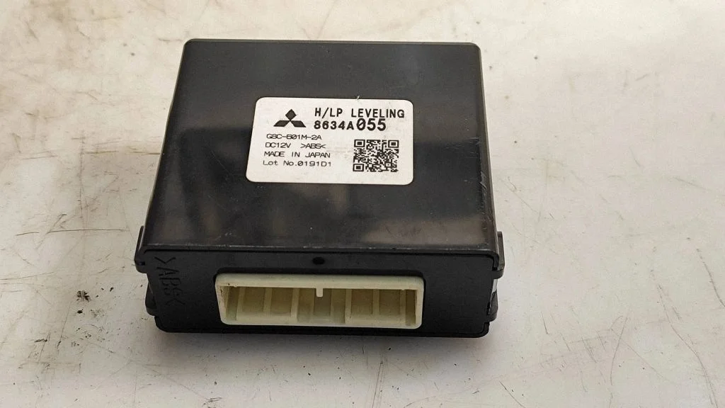 Light module LCM – Mitsubishi Outlander (2007-2012)