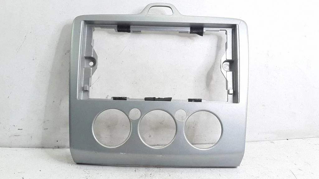 Climate control/heater control trim – Ford Focus C-MAX (2003-2010)