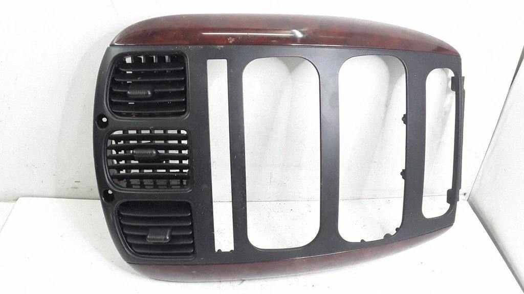 Climate control/heater control trim – Chrysler Grand Voyager IV (2001-2007)