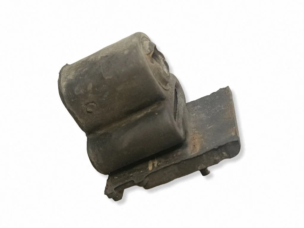 Summuti kinnitus/ hoidik – Peugeot 2008 I (2013-2019)