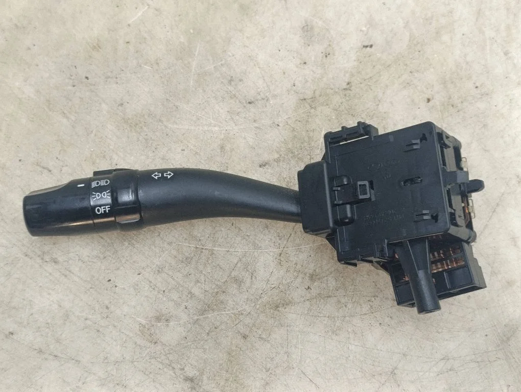 Indicator stalk – Hyundai Santa Fe (2006-2012)