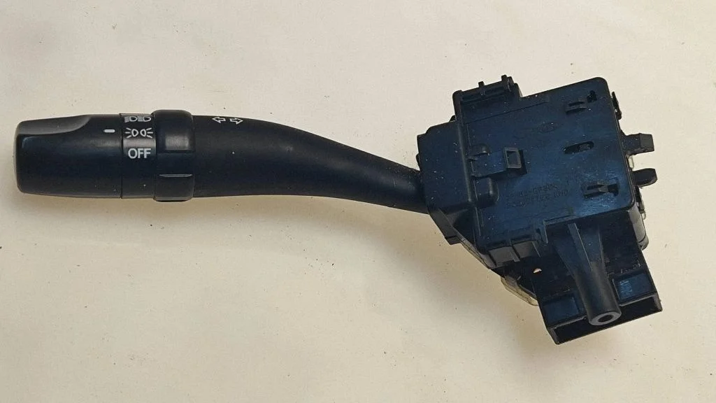 Indicator stalk – Hyundai Santa Fe (2006-2012)