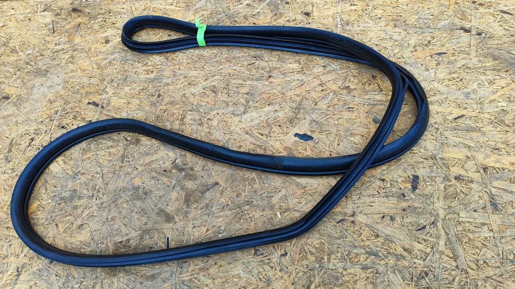 Rubber seal rear door – Mazda 6 (2008-2013)