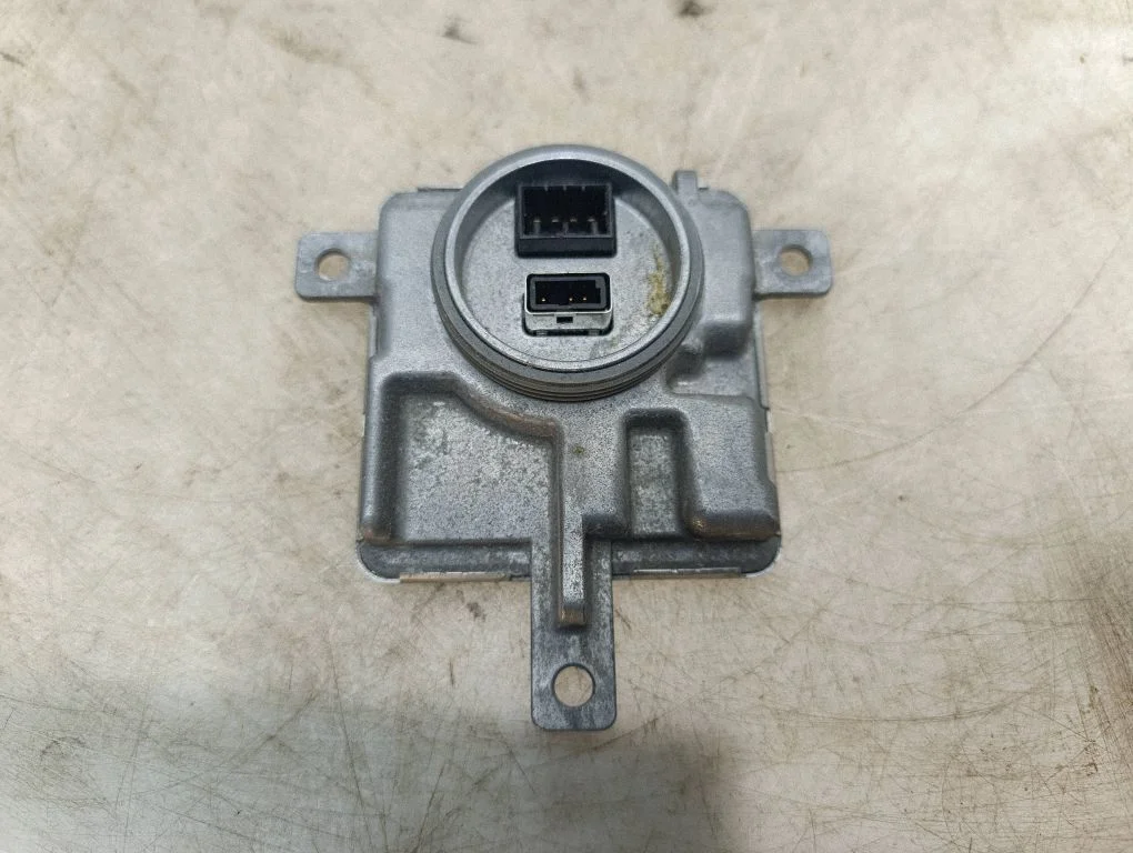 Headlight ballast module Xenon – Audi A7 S7 4G (2011-2017)