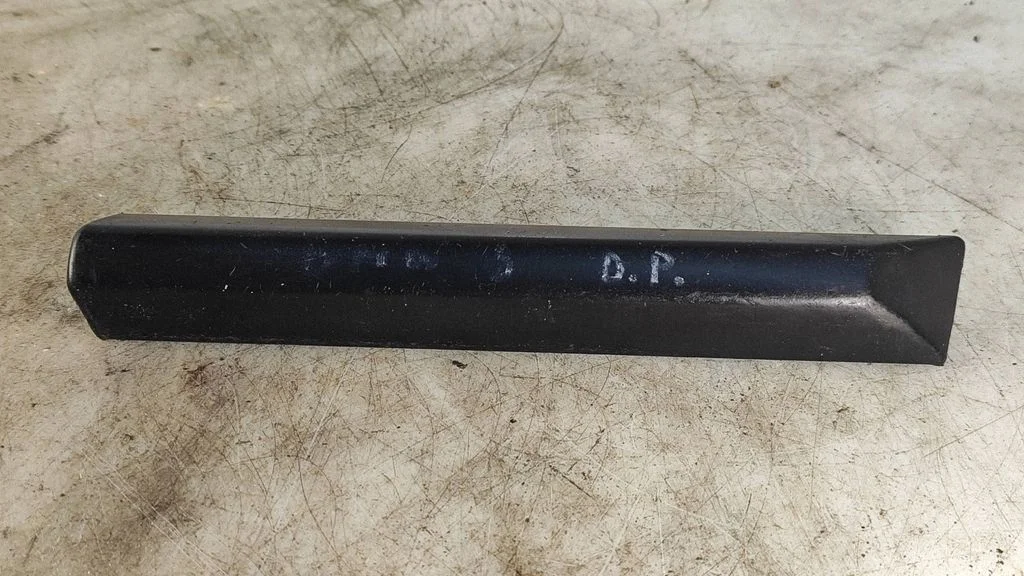Poritiiva iluliist (molding) – BMW Z3 E36 (1994-2002)