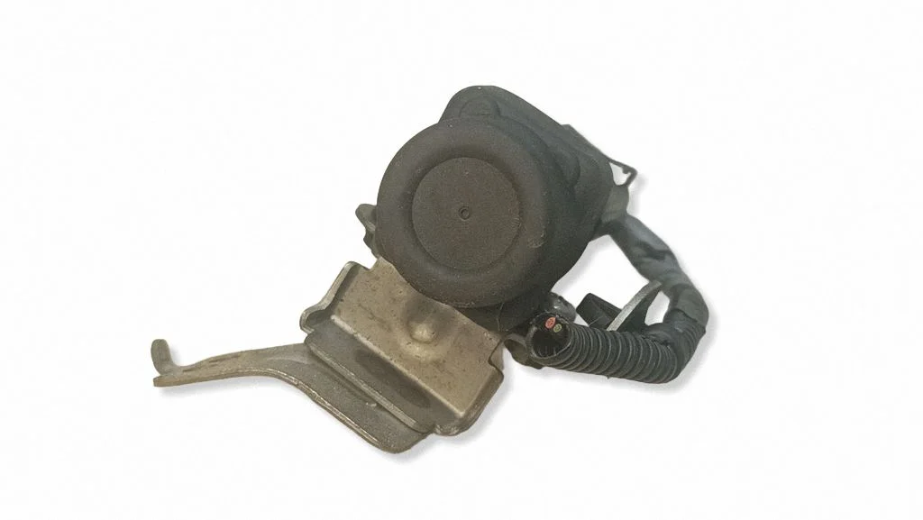 Fuel cut-off switch – Honda Civic (2006-2011)