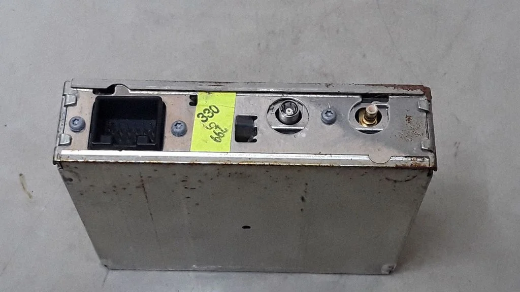 GPS navigation control unit/module – Audi A4 S4 B6 8E 8H (2001-2005)