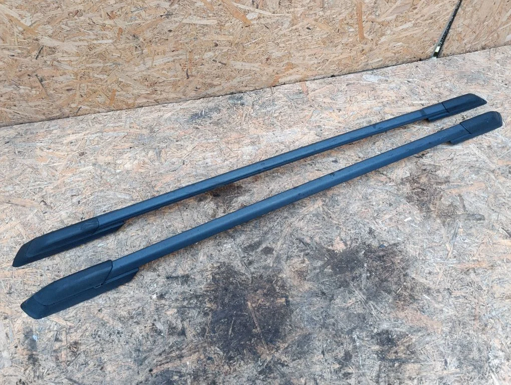 Roof bar rail