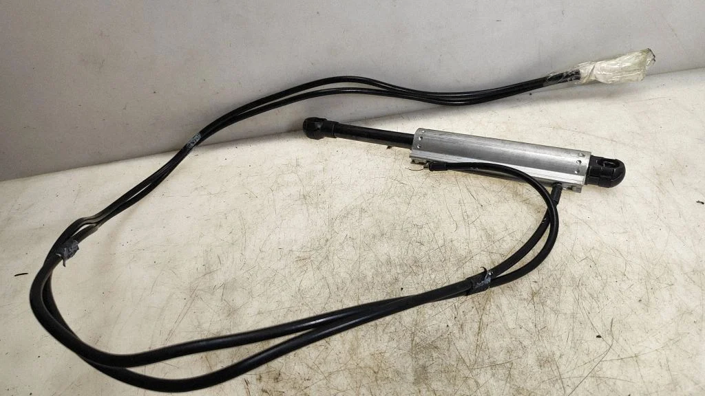 Convertible roof main ram cylinder – Volkswagen Eos (2006-2010)