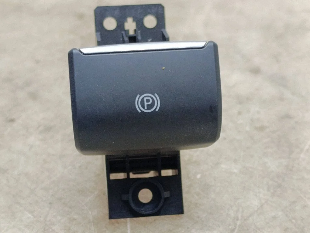 Hand parking brake switch – Ford Mustang Mach-E (2020-)