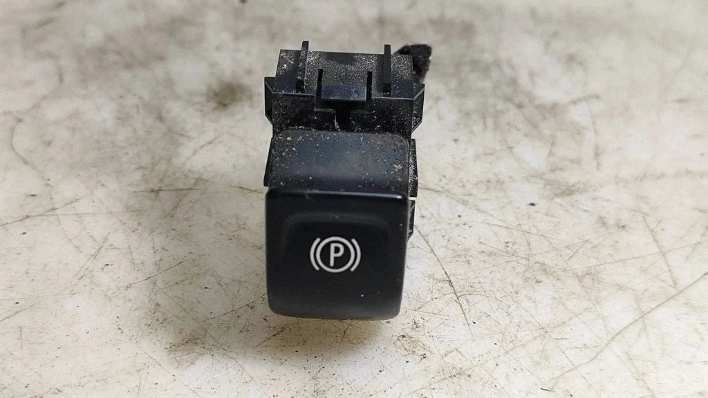 Hand parking brake switch – Opel Meriva B (2010-2016)