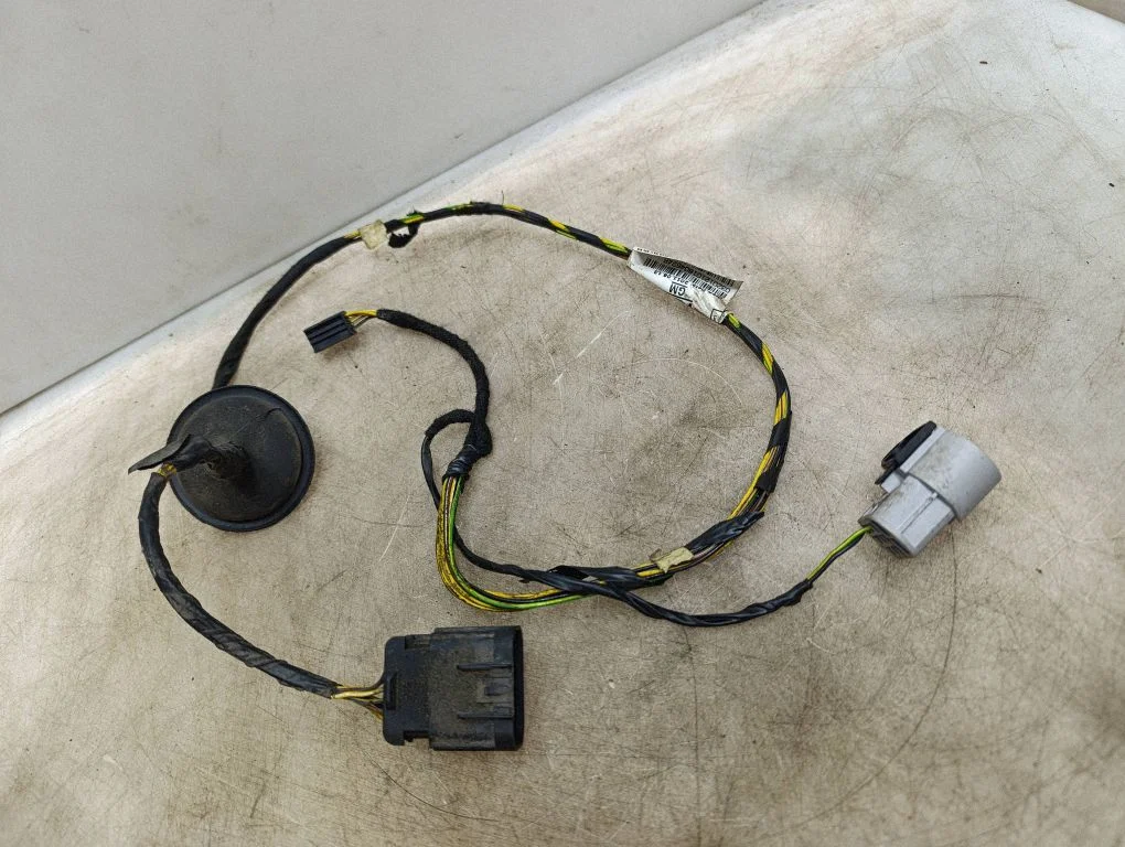 Parking sensor (PDC) wiring loom – Opel Astra J (2010-2015)