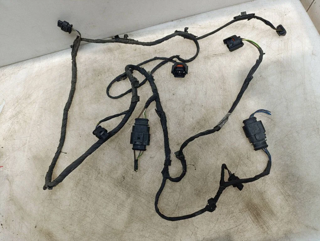 Parking sensor (PDC) wiring loom – Seat Exeo (3R) (2008-2013)