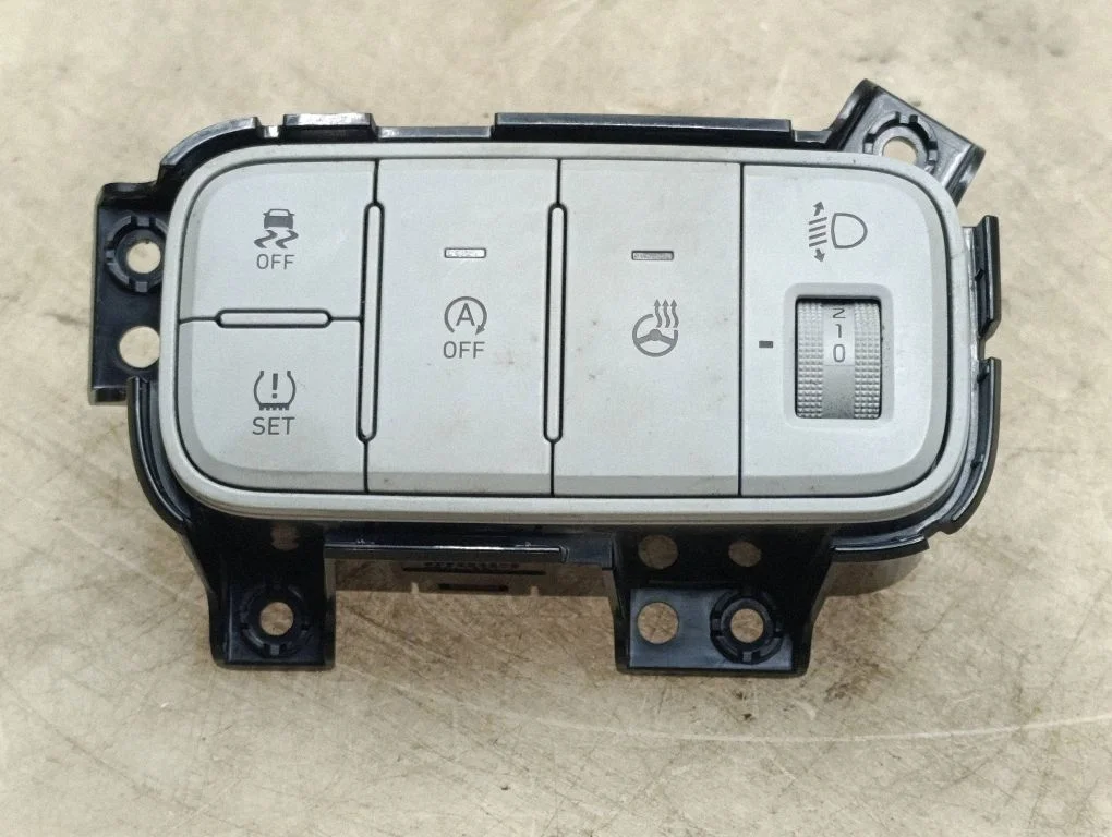 ESP (stability program) switch – Hyundai Bayon (2021-)