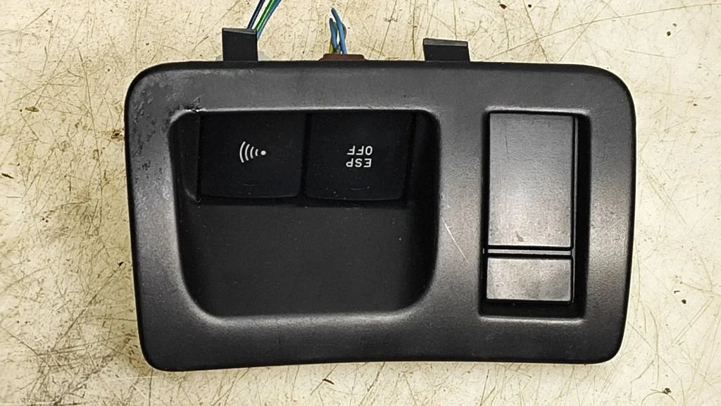 ESP (stability program) switch