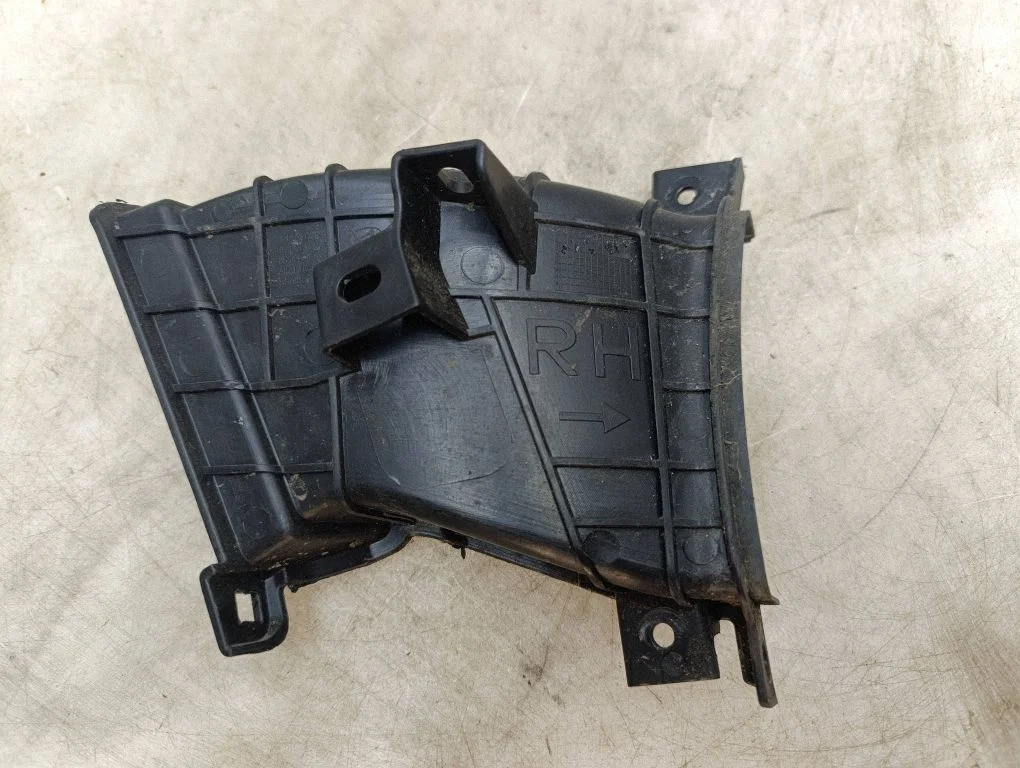 Intercooler air channel guide – Hyundai Bayon (2021-)