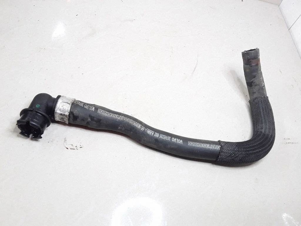 Küttekeha radiaatori toru / voolik – Volvo S60 (2005-2010)