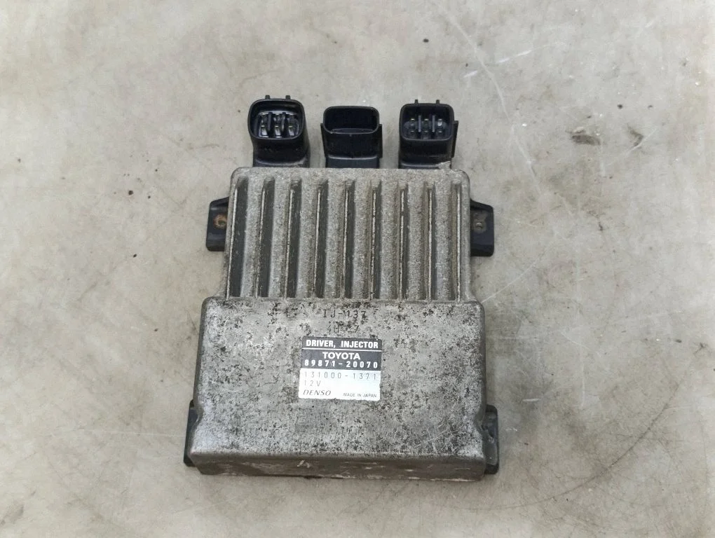 Kütusepihustite juhtplokk – Lexus IS 220D-250-350 (2006-2013)
