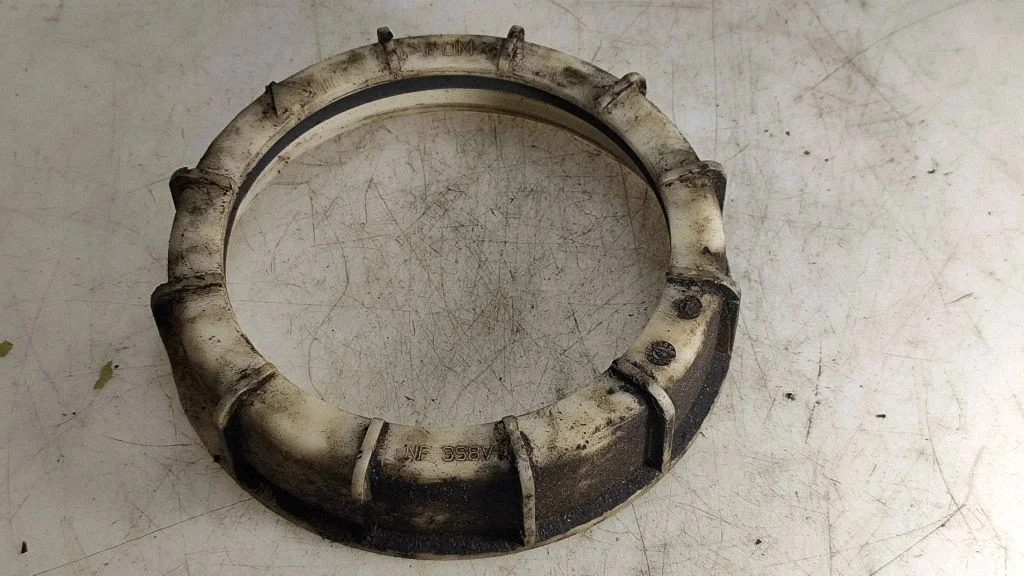 Kütusepumba (paagis) lukustusmutter – Subaru Outback (2007-2009)