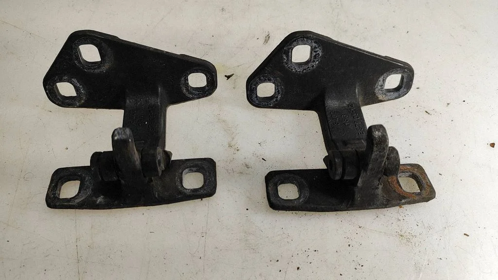 Tagabordi hing – BMW X5 E53 (1999-2006)