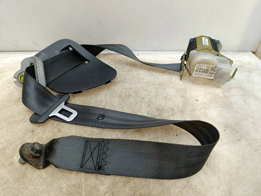 Third row seat belt – Hyundai Santa Fe (2006-2012)