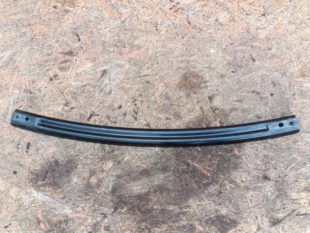 Muu tagavedrustuse varuosa – Ford Mustang Mach-E (2020-)