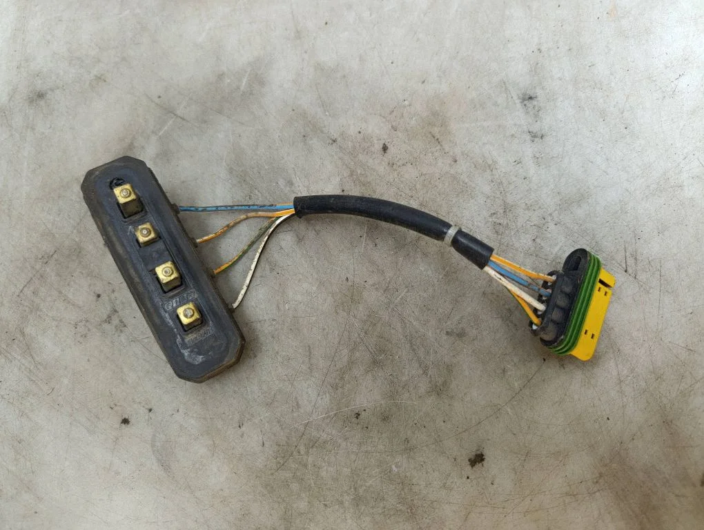 Sliding door sensor