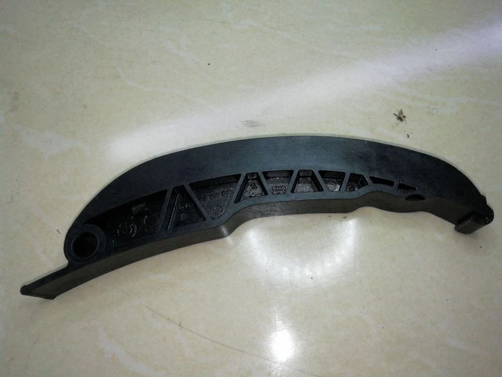 Ślizg łańcucha rozrządu – BMW Seria 5 E60 E61 (2004-2010)