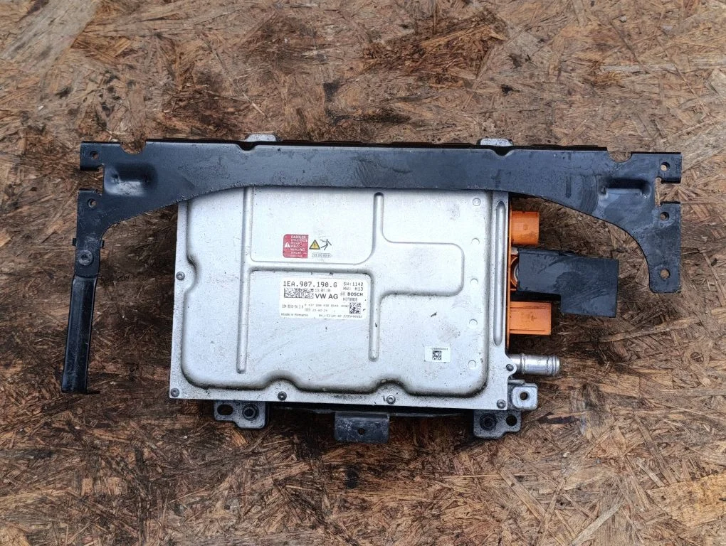 Voltage converter inverter – Skoda Enyaq iV (2020-)