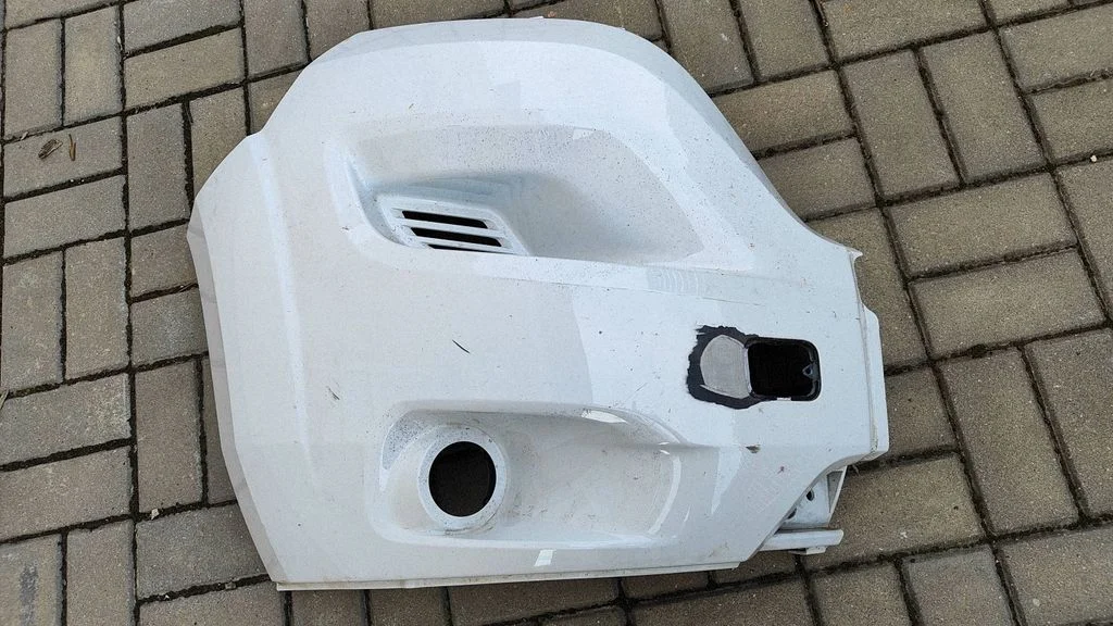 Esistange nurgaosa – Peugeot Boxer (2015-)