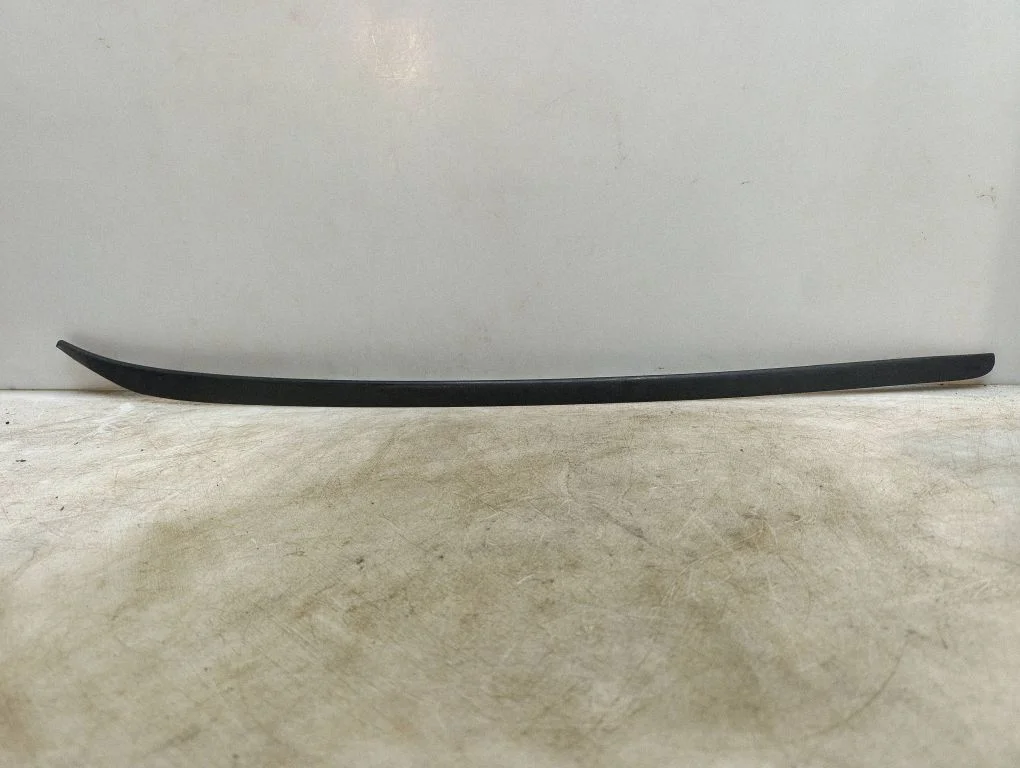 Listwa szyby przedniej – Audi A6 Allroad C6 (2006-2011)