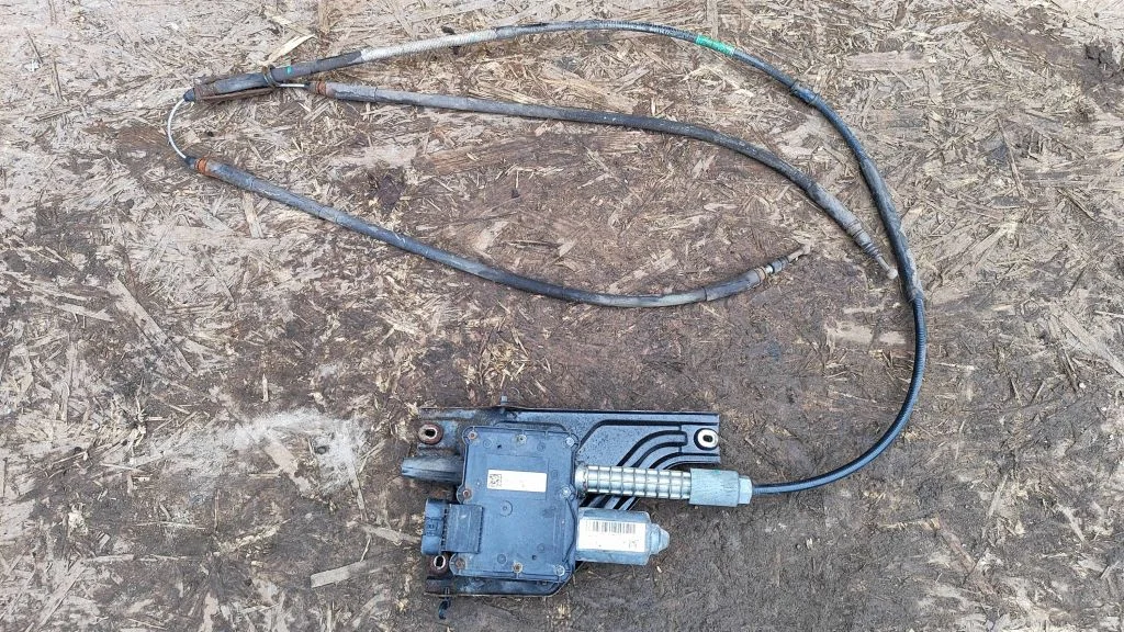 Hand brake control module – Opel Insignia A (2008-2017)