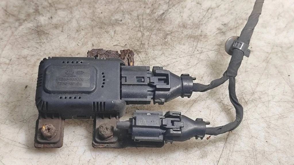 Air quality sensor – Hyundai Santa Fe (2006-2012)